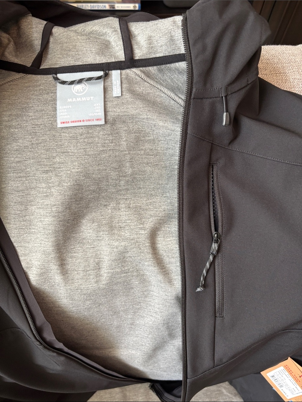 Mammut Mtn Pro 2.0 Softshell Hooded Jacket - Picture 5 of 15
